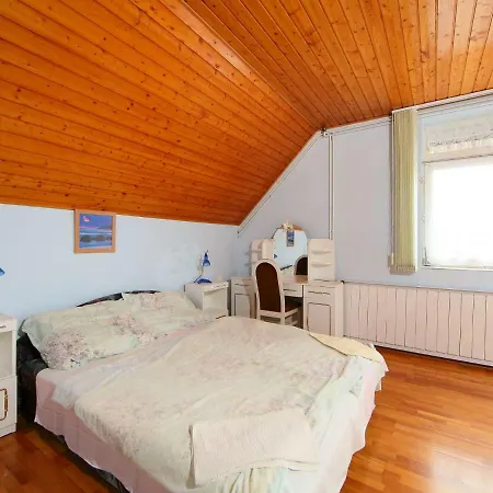 Appartement Cabernet By Interhome